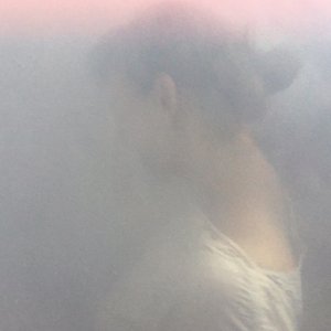 美女把尿口扒开让男人桶
